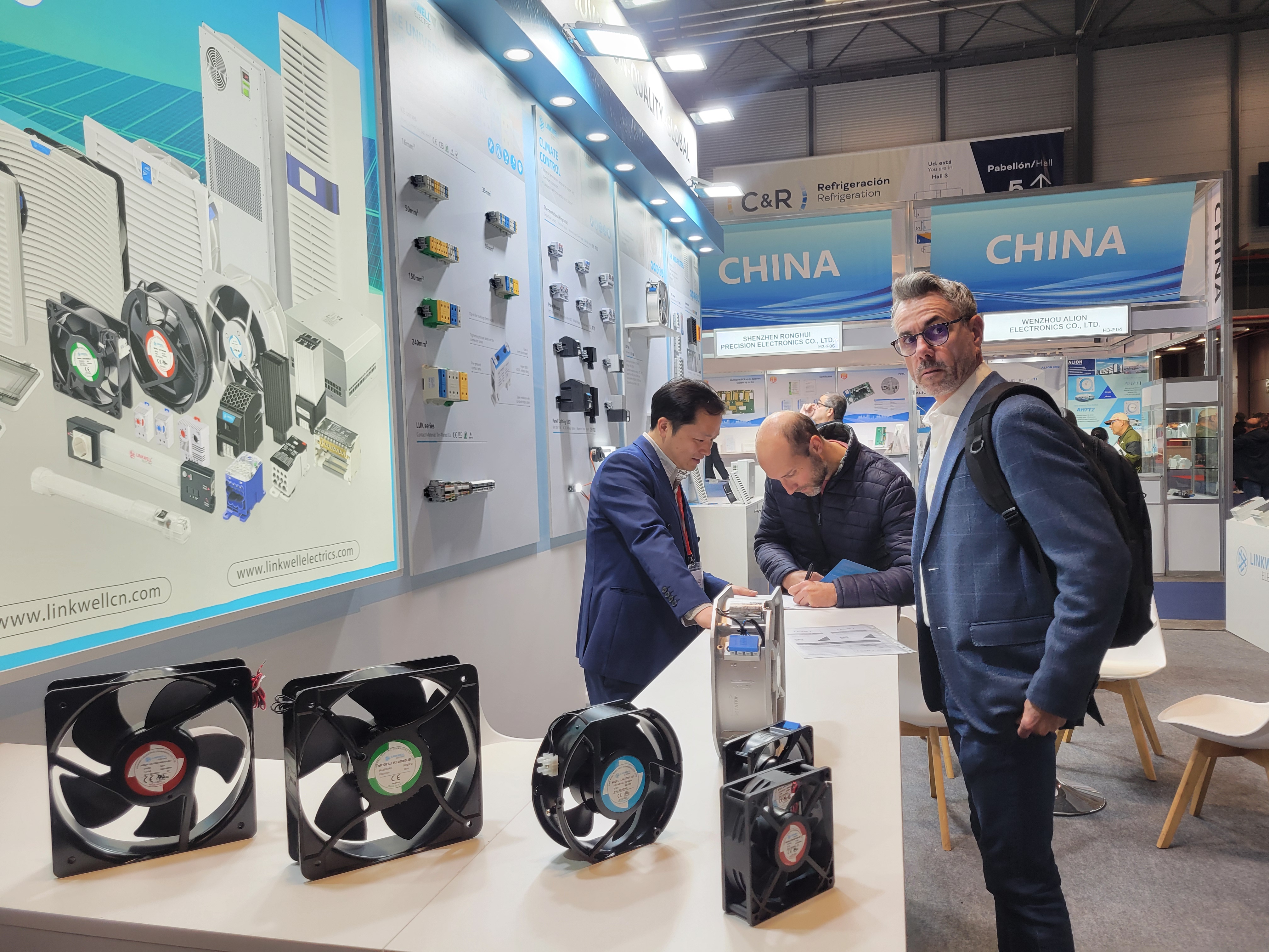 微信图片_20251119081335